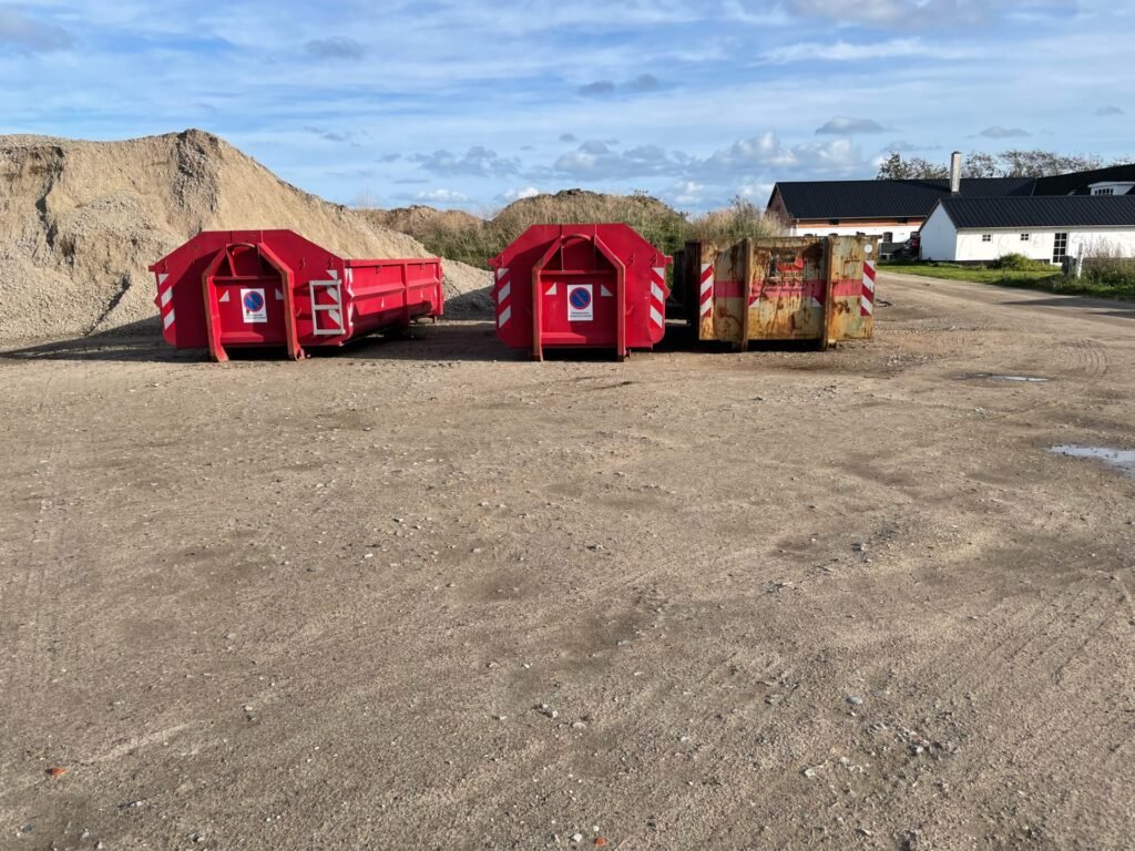 entreprenør - Skatka Entreprenør og minidozer - Container - Hjem